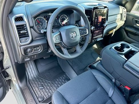 New 2026 RAM 1500 4x4 Crew Cab image 7