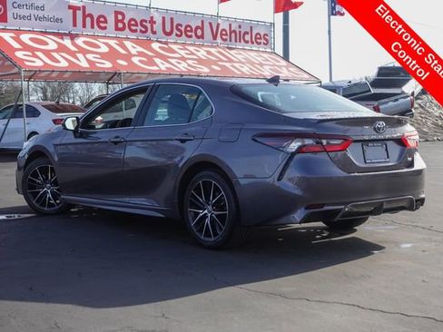 Certified 2023 Toyota Camry SE image 11