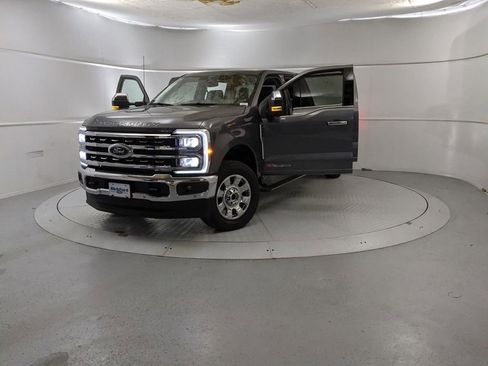 New 2025 Ford F350 Lariat w/ Lariat Ultimate Package image 12