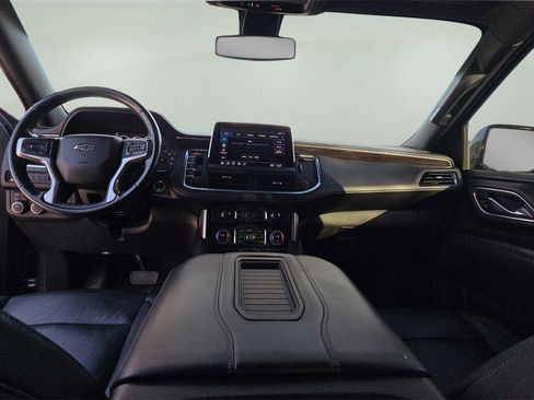 Used 2021 Chevrolet Suburban Z71 image 35
