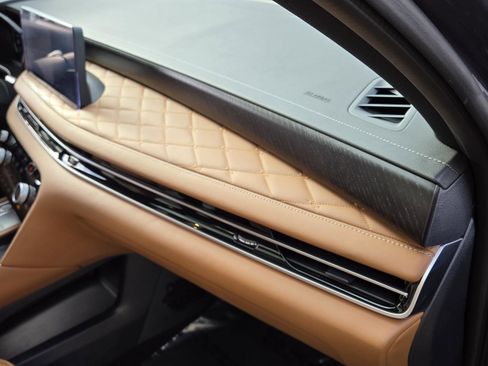 Used 2025 INFINITI QX60 Autograph w/ Cargo Package image 18