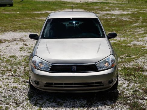 Used 2003 Saturn L-Series L200 w/ Audio Pkg I FWD image 17