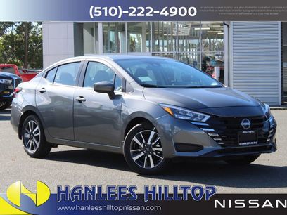 New 2025 Nissan Versa SV w/ Trunk Package