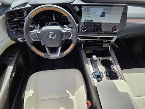 New 2026 Lexus RX 350h AWD/4WD image 9