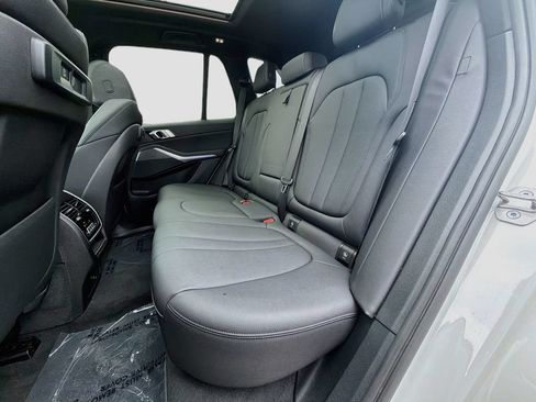 Used 2021 BMW X5 sDrive40i w/ Premium Package 2 RWD image 21