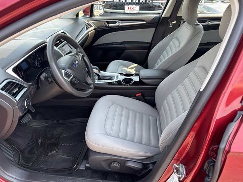 Used 2013 Ford Fusion S FWD image 10