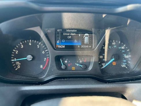 Used 2019 Ford Transit 250 148 Medium Roof RWD image 12