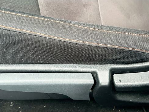 Used 2022 Nissan Sentra SR w/ Trunk Package image 19