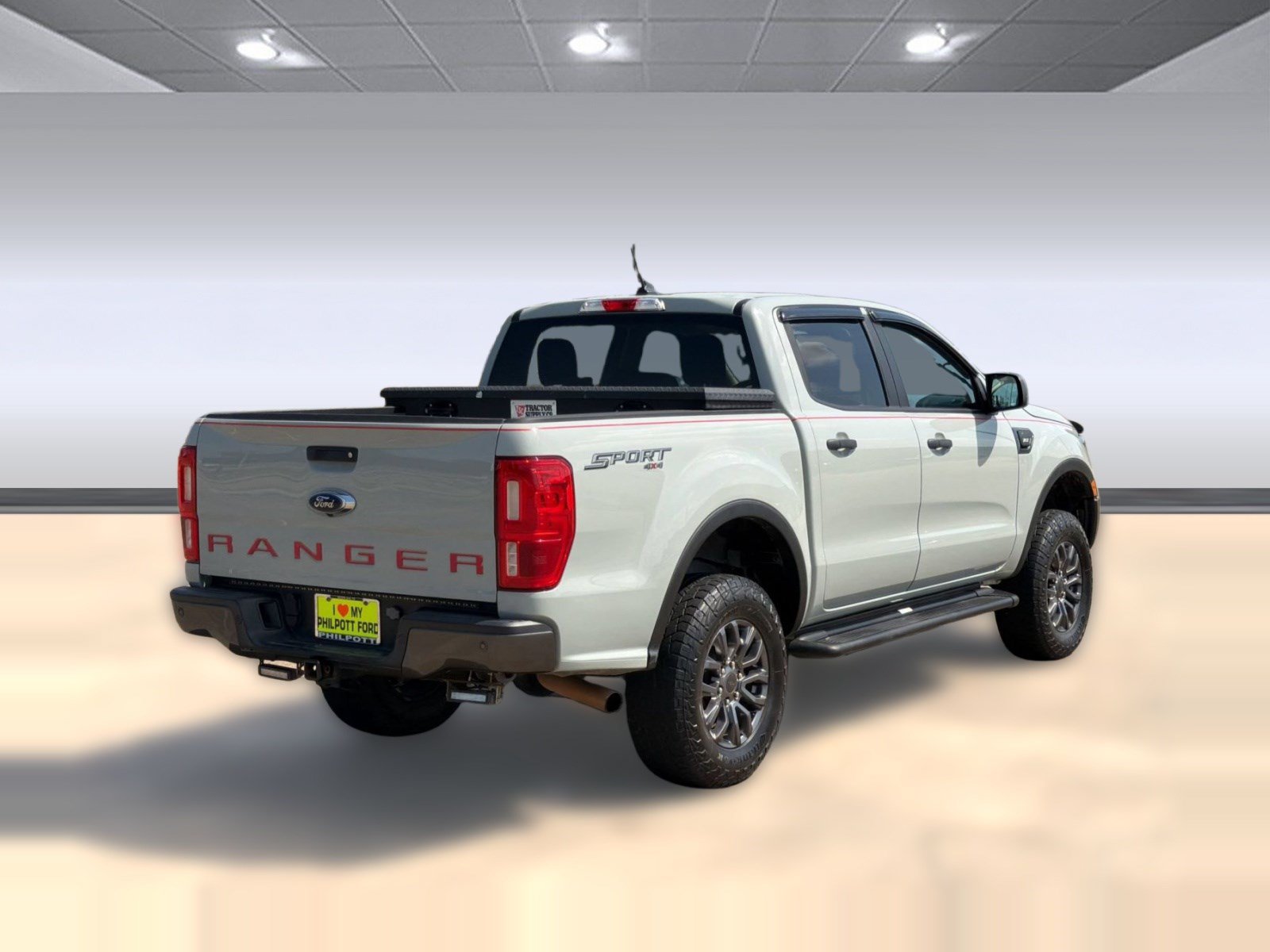 Used 2021 Ford Ranger XLT w/ Equipment Group 301A Mid AWD/4WD image 9