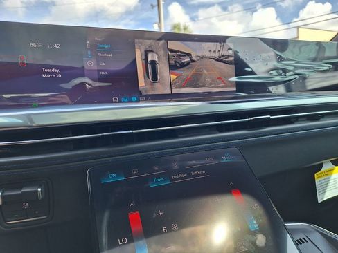 New 2026 Cadillac Escalade IQ Sport 1 image 32