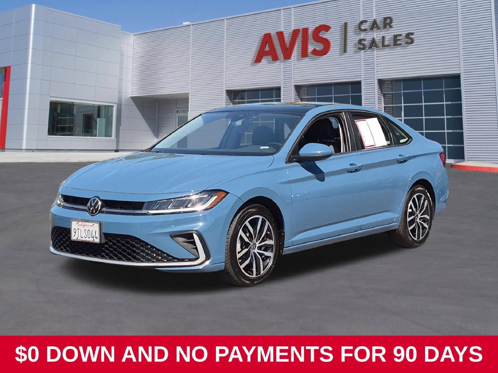 Used 2025 Volkswagen Jetta SE FWD image 1
