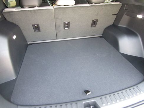 New 2027 GMC Terrain Elevation w/ Elevation Premium Package FWD image 16