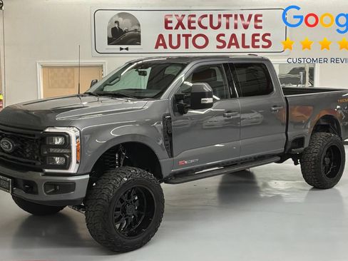 Used 2023 Ford F250 Lariat w/ Lariat Ultimate Package AWD/4WD image 1