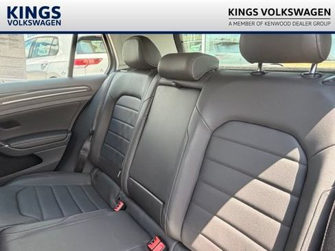 Used 2015 Volkswagen Golf SEL FWD image 12