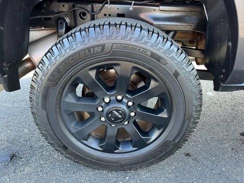 Used 2022 RAM 2500 Laramie w/ Night Edition AWD/4WD image 7