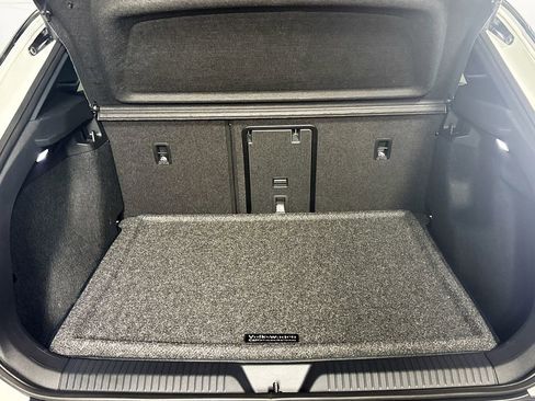 New 2025 Volkswagen ID.4 Pro S Plus image 22