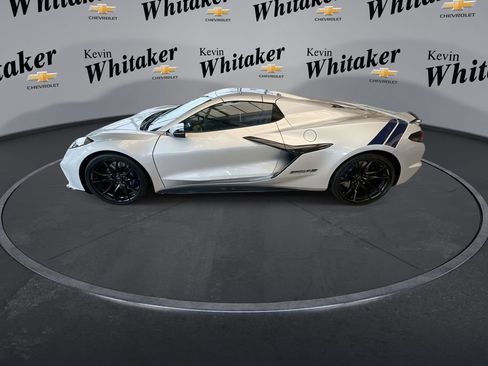 New 2027 Chevrolet Corvette Grand Sport w/ Z52 Sport Performance Package RWD image 5