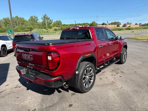 Used 2023 GMC Canyon Denali AWD/4WD image 5