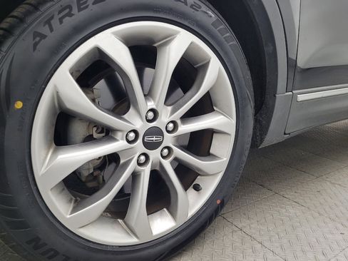 Used 2017 Lincoln MKC Select w/ Select Plus Package image 31