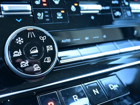 New 2026 Nissan Armada Platinum image 36