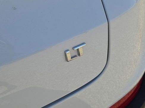 Used 2025 Chevrolet TrailBlazer LT image 13