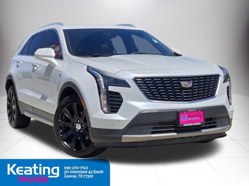 Used 2019 Cadillac XT4 Premium Luxury FWD image 3