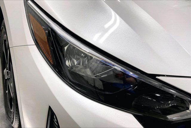 Used 2024 Nissan Sentra SV w/ All-Weather Package FWD image 28