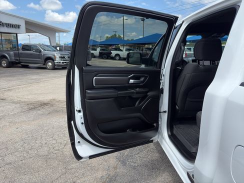 Used 2025 RAM 1500 Lone Star AWD/4WD image 12