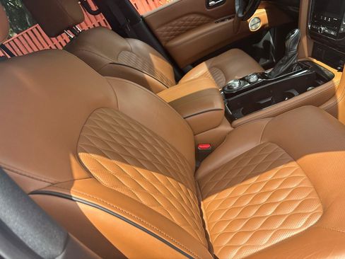 Used 2021 INFINITI QX80 Sensory w/ All-Season Package AWD/4WD image 15