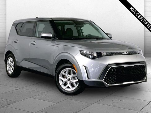 Certified 2025 Kia Soul LX w/ LX Technology Package FWD image 1