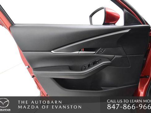 Used 2023 MAZDA CX-30 AWD 2.5 S w/ Select Package image 29