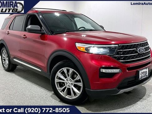 Used 2021 Ford Explorer XLT image 1