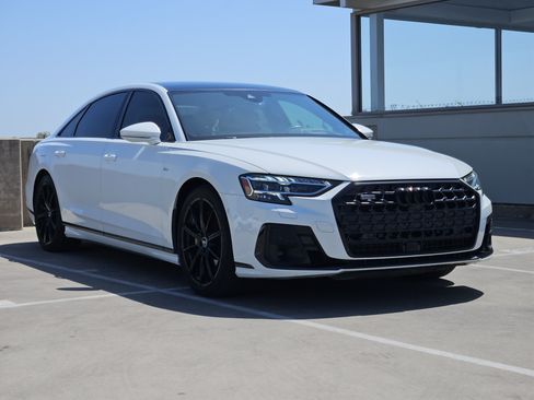 Used 2024 Audi A8 L 3.0T AWD/4WD image 10