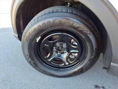 Used 2024 Ford Explorer Police Interceptor Utility image 9