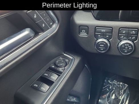 Used 2024 GMC Sierra 1500 SLT image 37