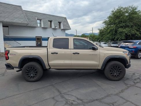 Used 2024 Chevrolet Colorado Trail Boss w/ Technology Package image 2