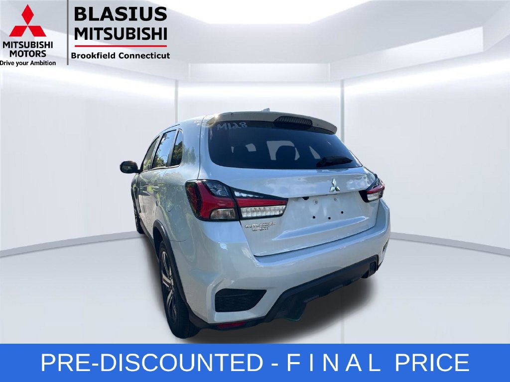 Used 2025 Mitsubishi Outlander Sport ES AWD/4WD image 11