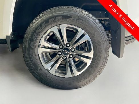 Used 2022 Chevrolet Colorado Z71 AWD/4WD image 30