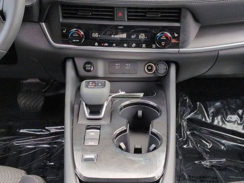 Certified 2026 Nissan Rogue SV w/ Cold Weather Package FWD image 19