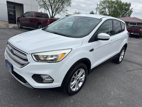 Used 2019 Ford Escape SE AWD/4WD image 5