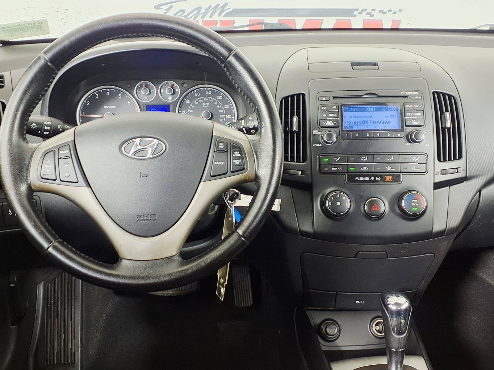 Used 2009 Hyundai Elantra FWD image 16