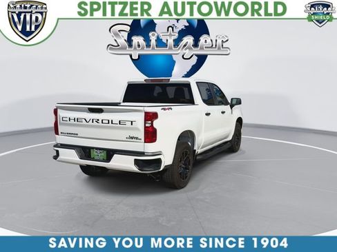 Used 2025 Chevrolet Silverado 1500 Custom w/ Turbomax Blackout Package AWD/4WD image 9