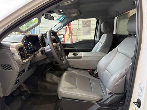 Used 2022 Ford F150 XL w/ Equipment Group 101A High AWD/4WD image 12