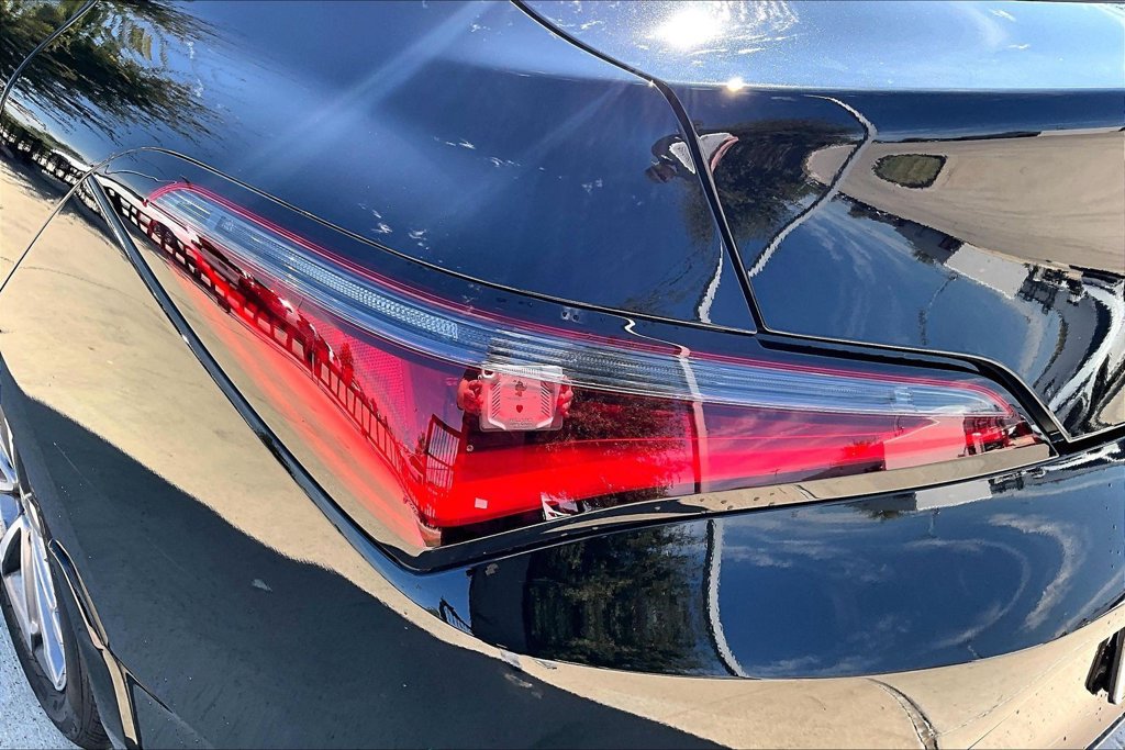 Used 2026 Acura Integra FWD image 36