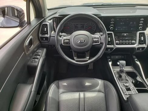 Used 2021 Kia Sorento EX AWD/4WD image 18