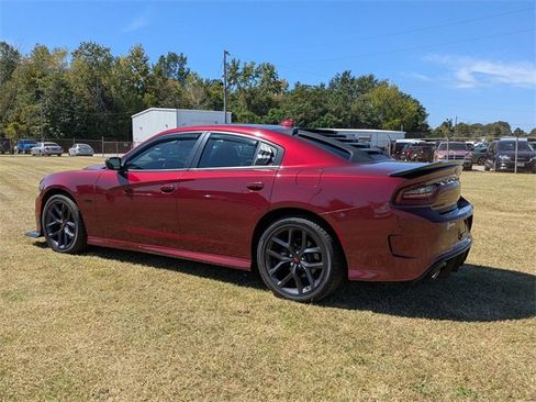 Used 2023 Dodge Charger R/T w/ Blacktop Package image 5