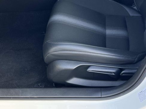 Certified 2025 Honda Civic Sport image 17
