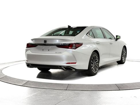 New 2025 Lexus ES 350 w/ Luxury Package image 12