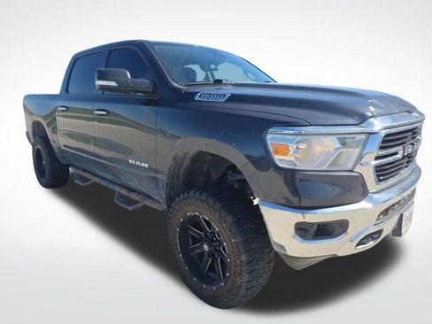 Used 2020 RAM 1500 Big Horn AWD/4WD image 40