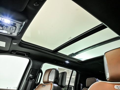 Used 2023 GMC Yukon XL Denali Ultimate image 14